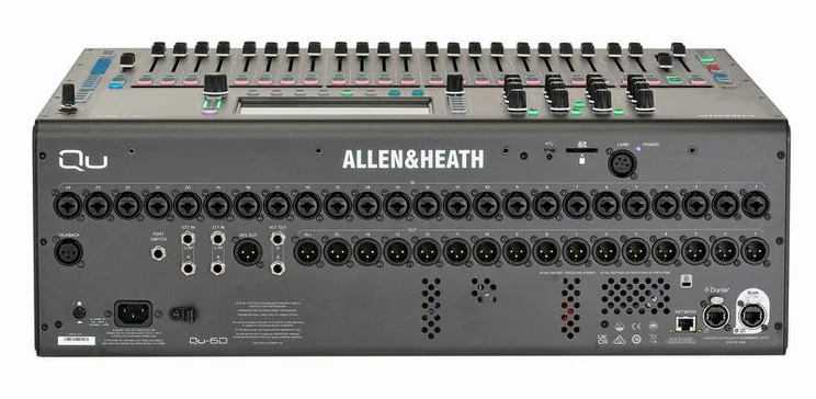 Allen & Heath QU-6D, vue de profil, photo 4