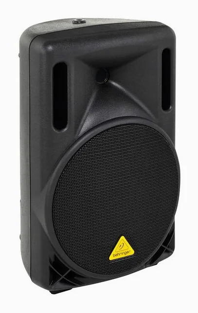 Behringer B210D, vue de trois quarts, photo 3