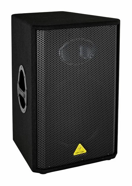 Behringer Eurolive VS1520, face arrière et connectique, photo 3