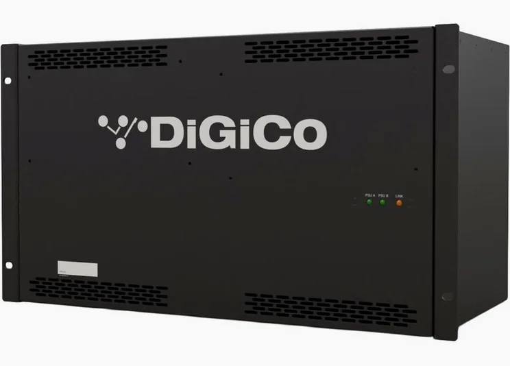 DiGiCo MQ Rack, vue de profil, photo 2