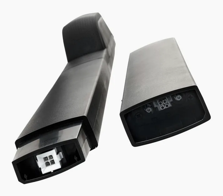 JBL IRX One, vue de trois quarts, photo 3