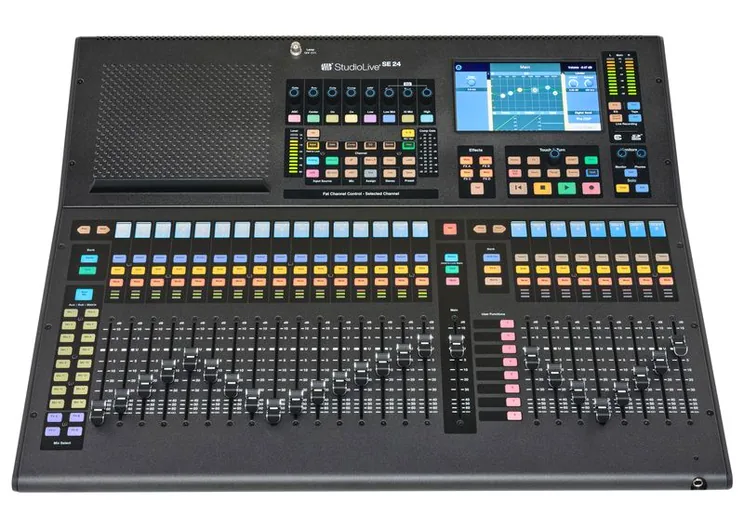 Presonus StudioLive Series III SE 24, face arrière et connectique, photo 2