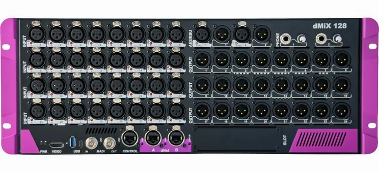 Violet Audio dmix128, vue de trois quarts, photo 3