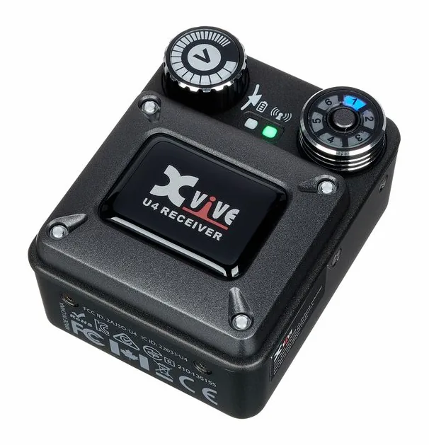 XVive U4T9 In-Ear Monitor Bundle, vue de profil, photo 3