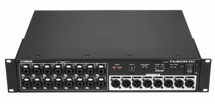 Yamaha Tio 1608-D2, face arrière et connectique, photo 2